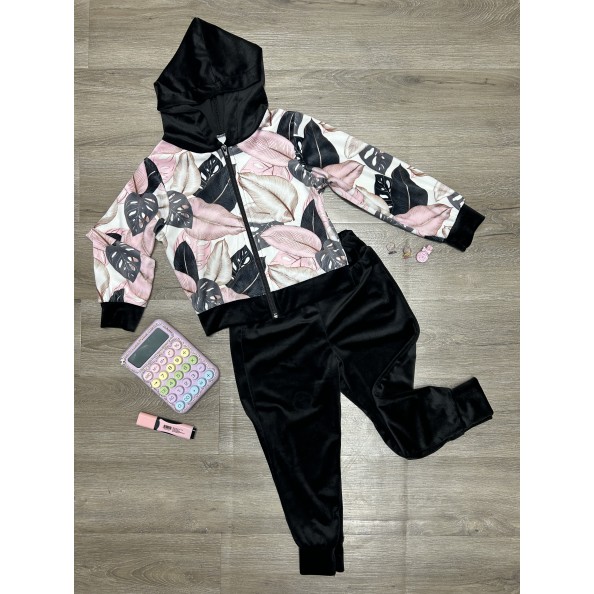 Βελουτέ φόρμα με φύλλα